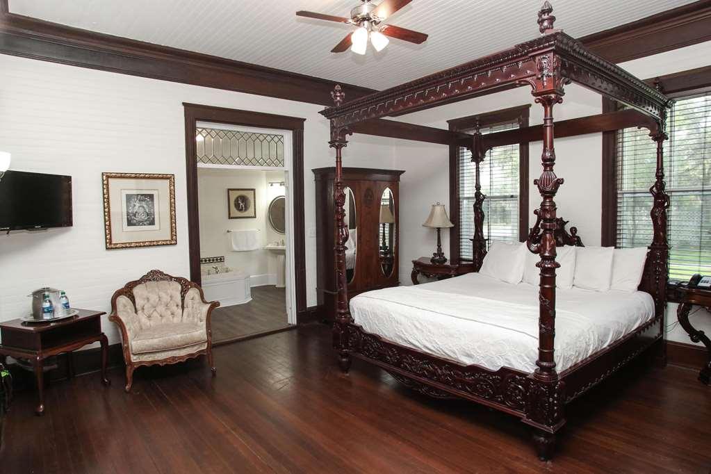 Coombs Inn & Suites Apalachicola Bagian luar foto