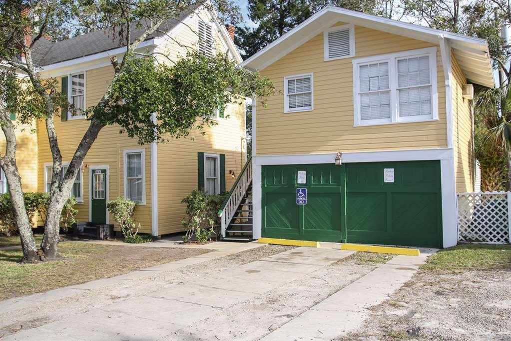 Coombs Inn & Suites Apalachicola Bagian luar foto