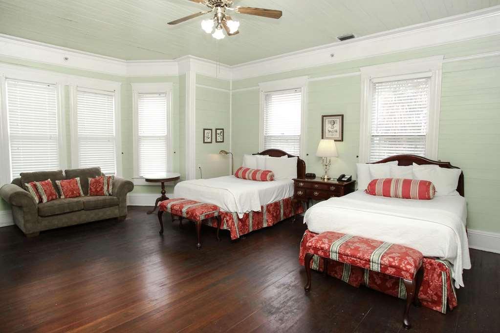 Coombs Inn & Suites Apalachicola Bagian luar foto
