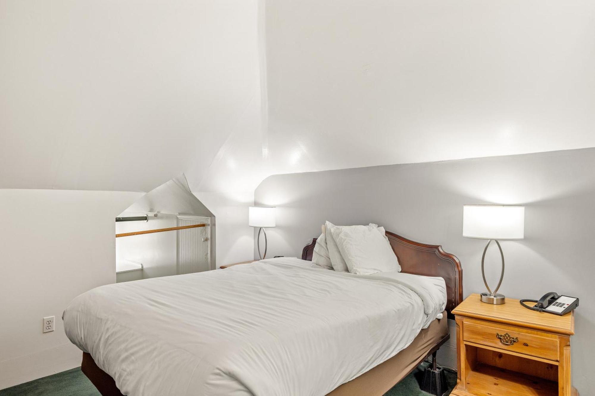 Coombs Inn & Suites Apalachicola Bagian luar foto
