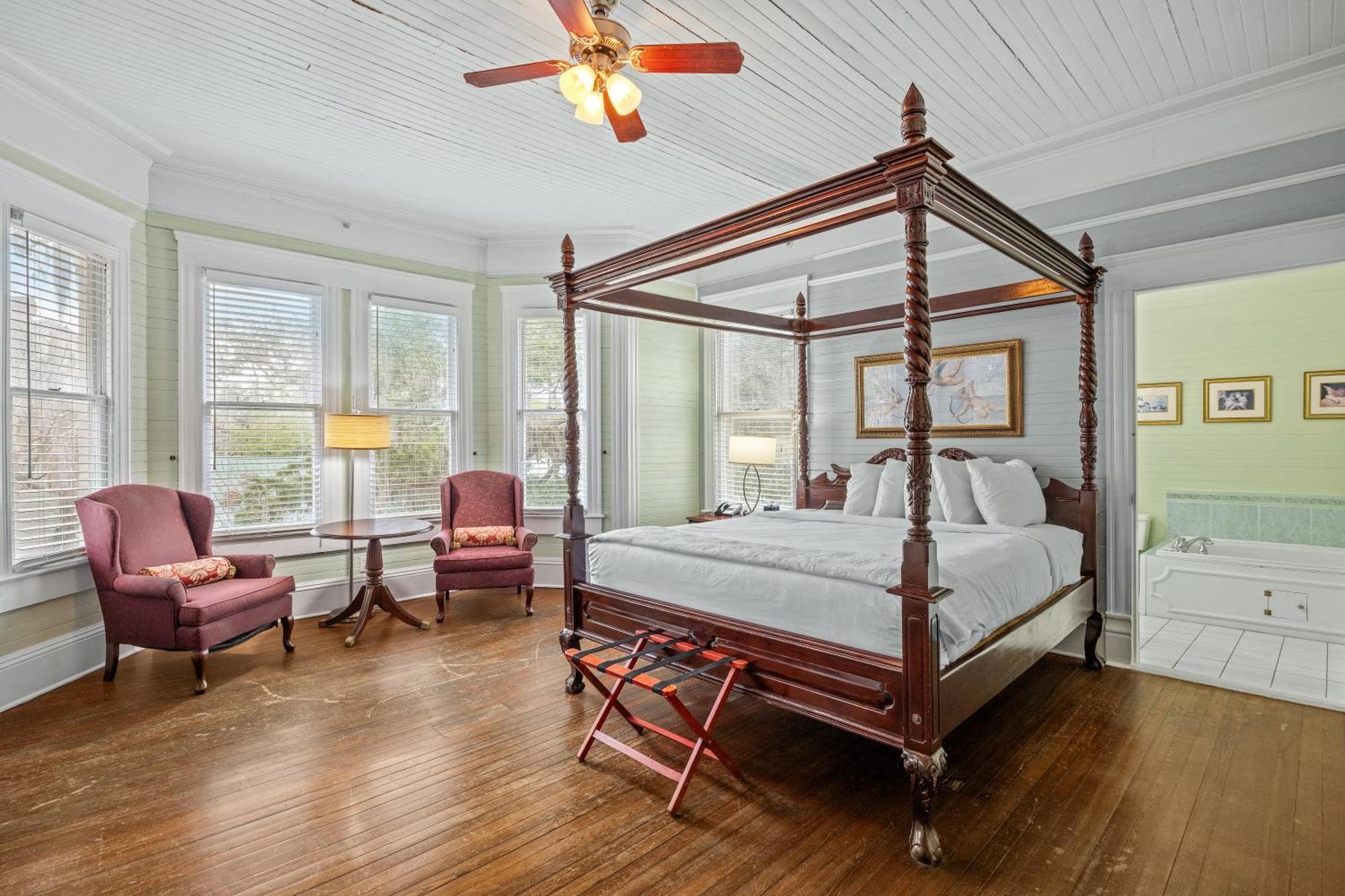 Coombs Inn & Suites Apalachicola Bagian luar foto